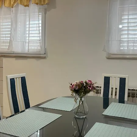 Appartement Lucy's Place Split